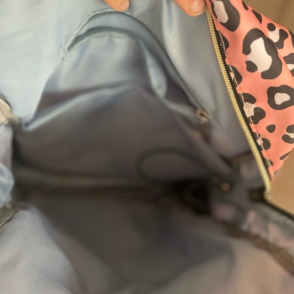 Leopard Print Pink Backpack - Picture 10 of 10